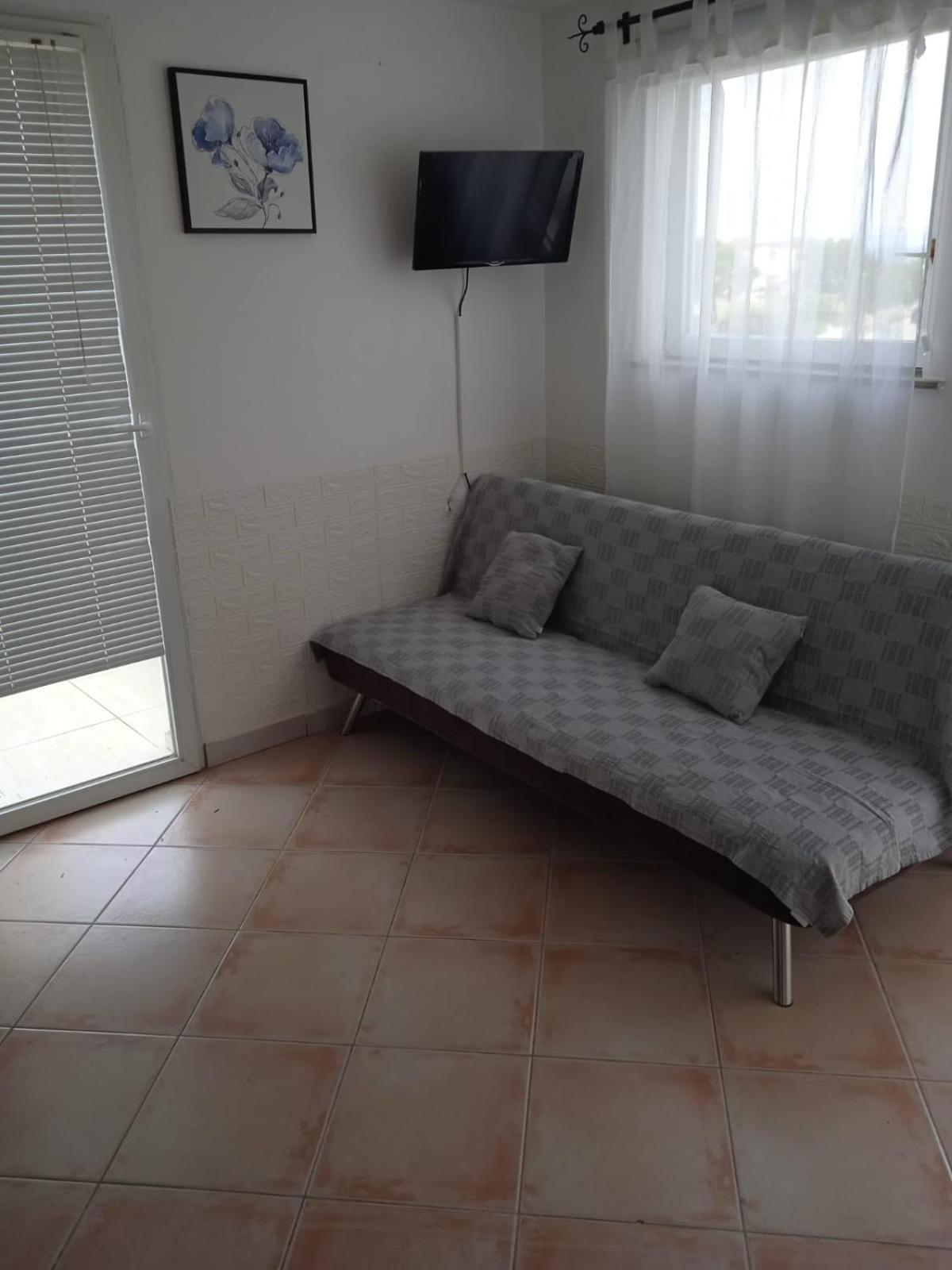 Apartmani Tudek Vir Buitenkant foto