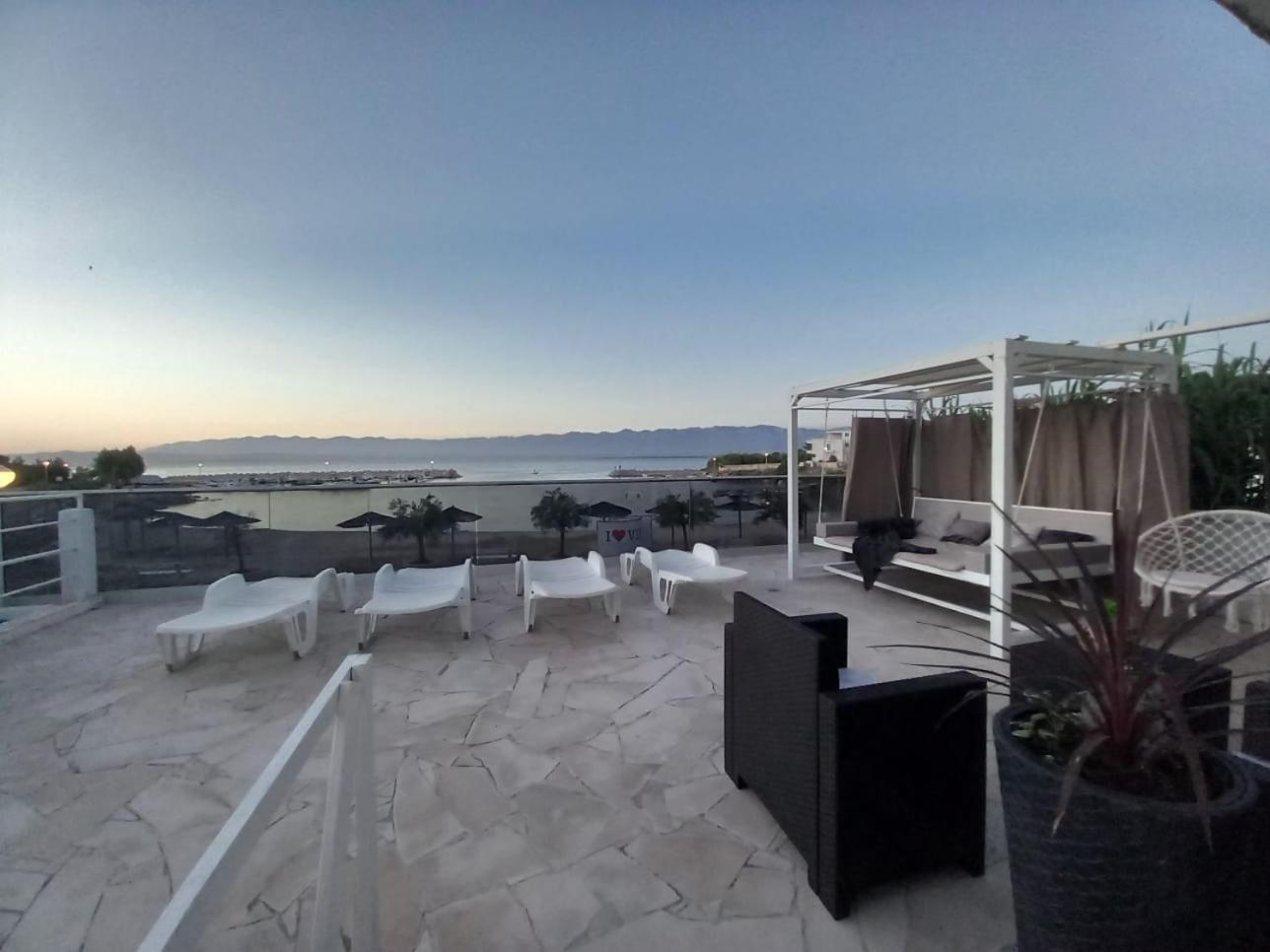 Apartmani Tudek Vir Buitenkant foto